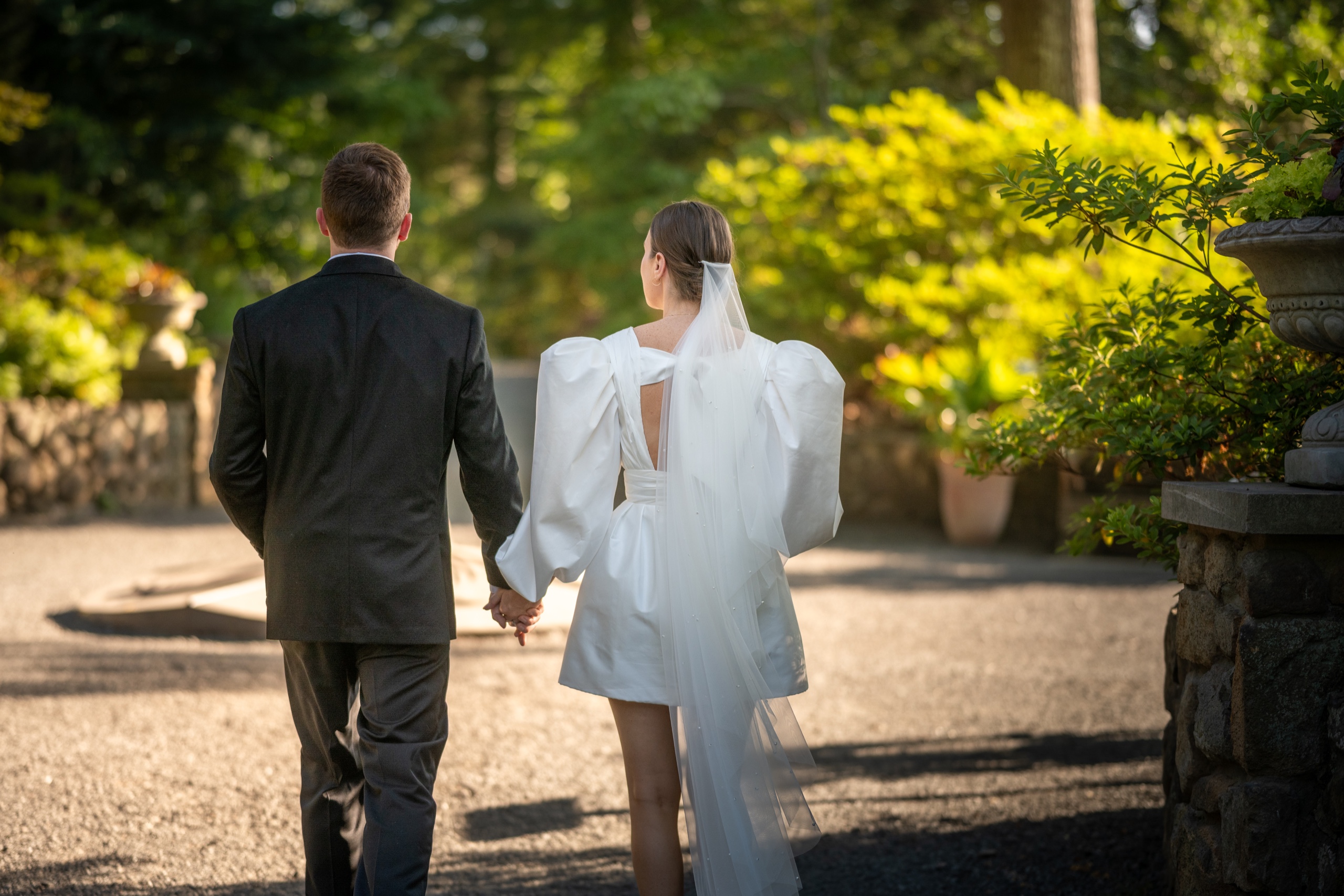 Engagement session portrait with classic Seattle architecture