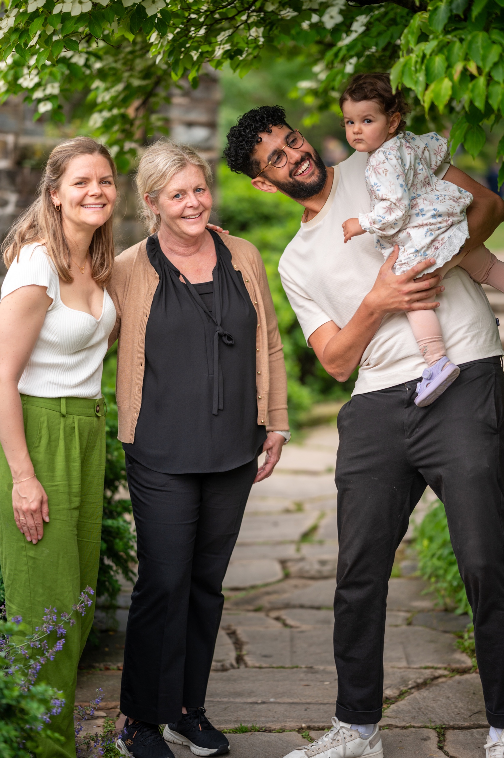 Family portrait thumbnail